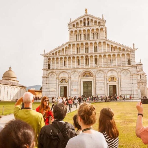 DiscoveryPisa, team of tour guides in Pisa tells each other